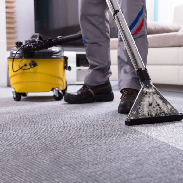 On-Site Deep Cleaning For Small-Area Carpets