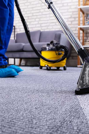 On-Site Deep Cleaning For Living Room Carpets